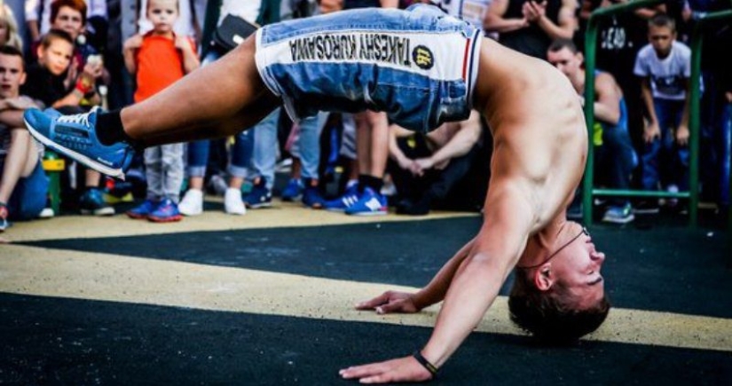 Superman de Siberia ignora la gravedad, causando desconfianza hacia los extranjeros