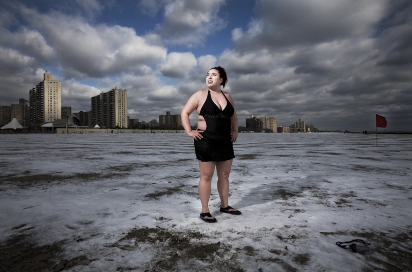 Swimming is allowed Swimming is allowed