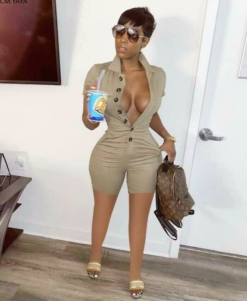 Take away their Photoshop! 35 pictures from social networks that make you want to cry Take away their Photoshop! 35 pictures from social networks that make you want to cry