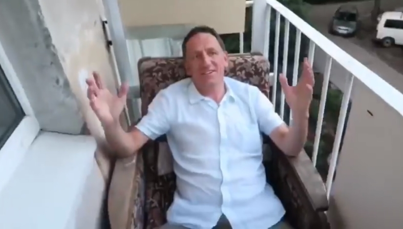 Terriblemente lindos y extremadamente honestos: un padre y un hijo de Inglaterra desacreditaron los principales mitos sobre Rusia Terriblemente lindos y extremadamente honestos: un padre y un hijo de Inglaterra desacreditaron los principales mitos sobre Rusia