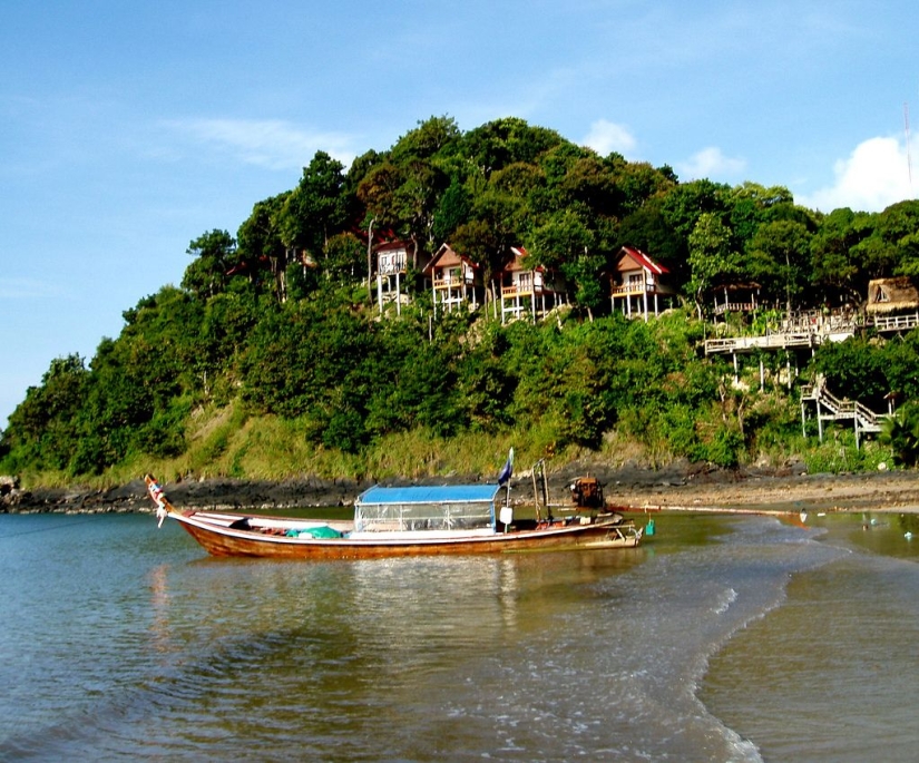 Thailand is not only Phuket. 7 secret kingdom islands