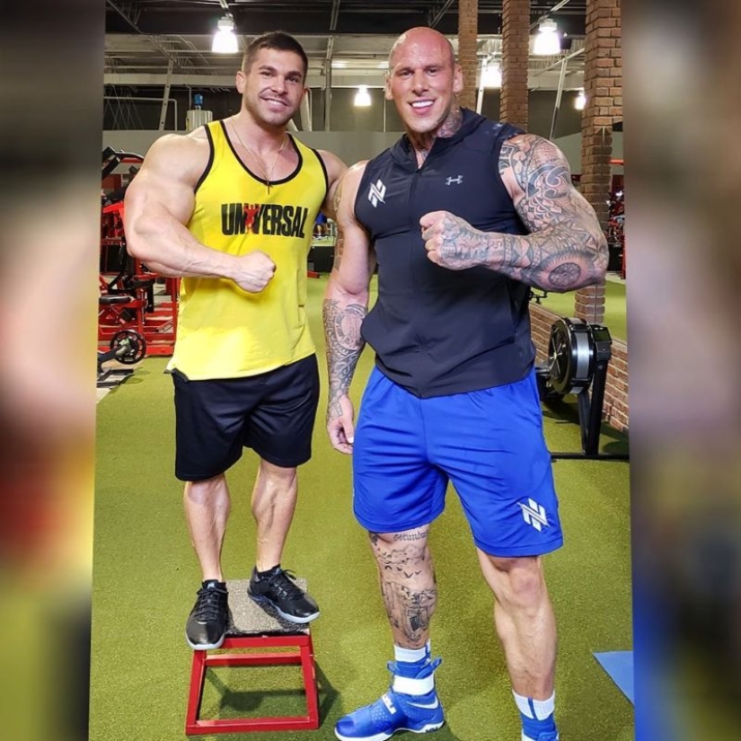 "Thanos' Little Brother": Huge bodybuilder is going to try his hand at MMA "Thanos' Little Brother": Huge bodybuilder is going to try his hand at MMA