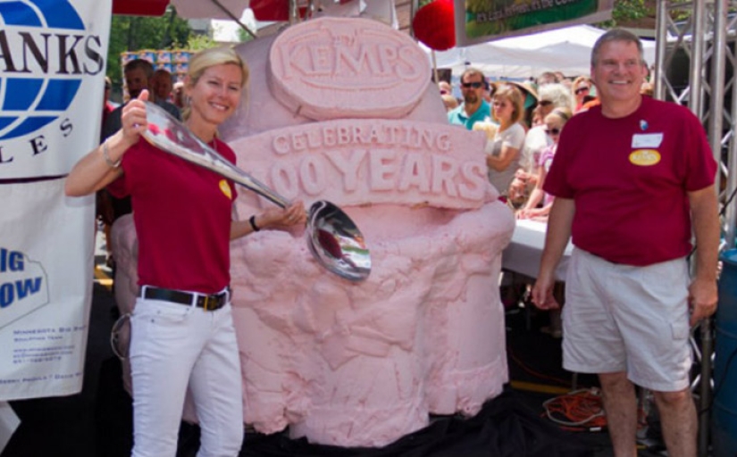 The 10 largest portions of dishes that have ever been cooked in the world The 10 largest portions of dishes that have ever been cooked in the world