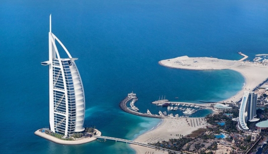 The 10 most striking structures of the UAE The 10 most striking structures of the UAE