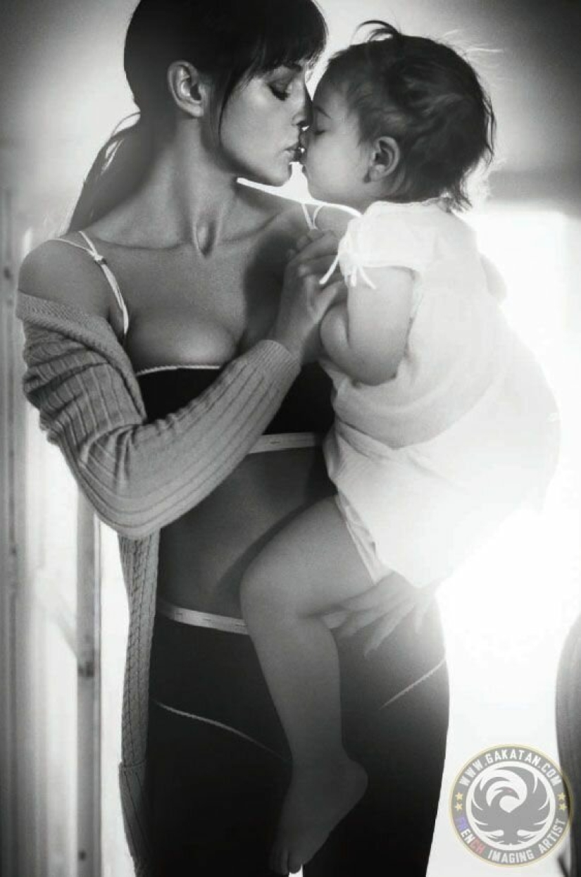 The 14-year-old daughter of Monica Bellucci and Vincent Cassel almost caught up with her mother in beauty The 14-year-old daughter of Monica Bellucci and Vincent Cassel almost caught up with her mother in beauty