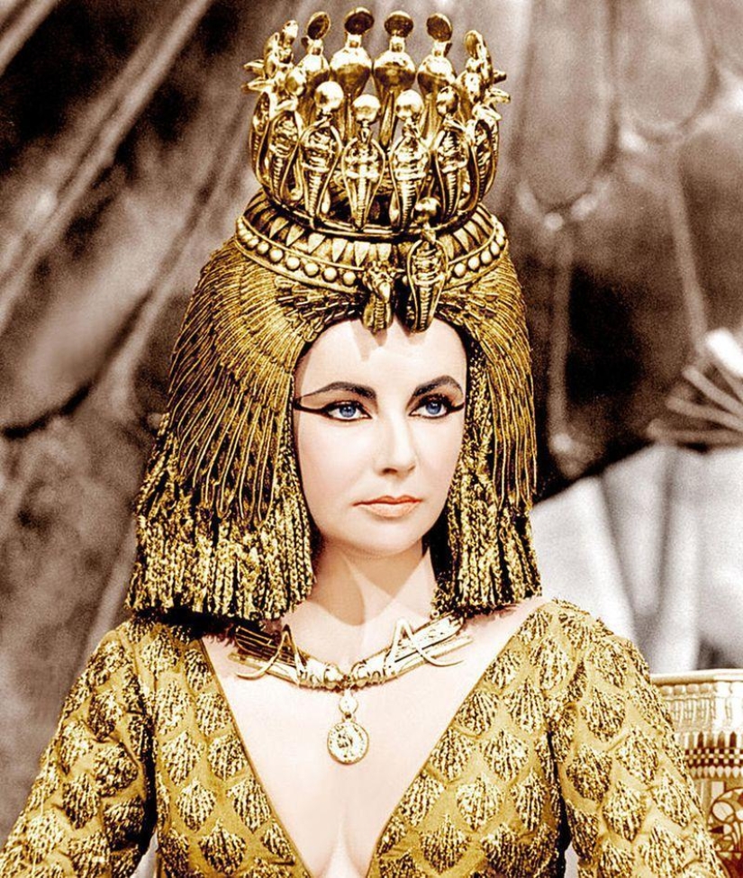 The 6 brightest images of Cleopatra on the screen The 6 brightest images of Cleopatra on the screen