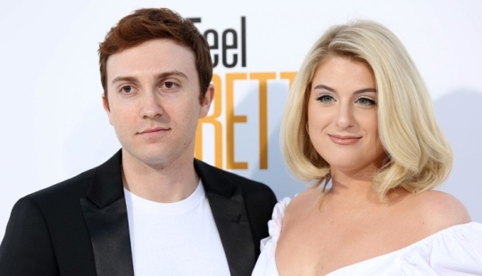 The American actor admitted that he goes to the toilet with his wife The American actor admitted that he goes to the toilet with his wife