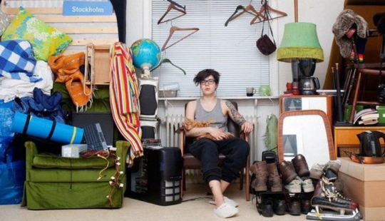 The American blogger furnished his home, relying on the choice of subscribers. The interior came out for an amateur