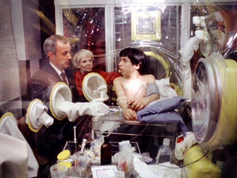 The boy in the bubble: a dozen years waiting for death The boy in the bubble: a dozen years waiting for death