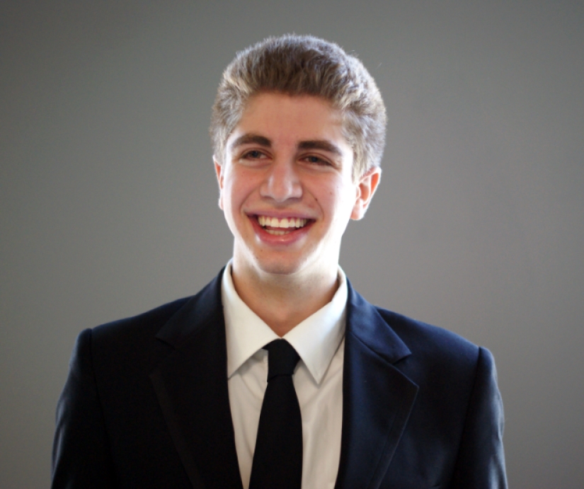 The Canadian sued the ex-girlfriend 350 thousand dollars for the fact that she ruined his career The Canadian sued the ex-girlfriend 350 thousand dollars for the fact that she ruined his career