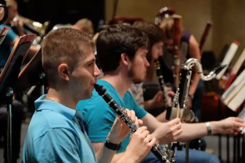 The Canadian sued the ex-girlfriend 350 thousand dollars for the fact that she ruined his career The Canadian sued the ex-girlfriend 350 thousand dollars for the fact that she ruined his career