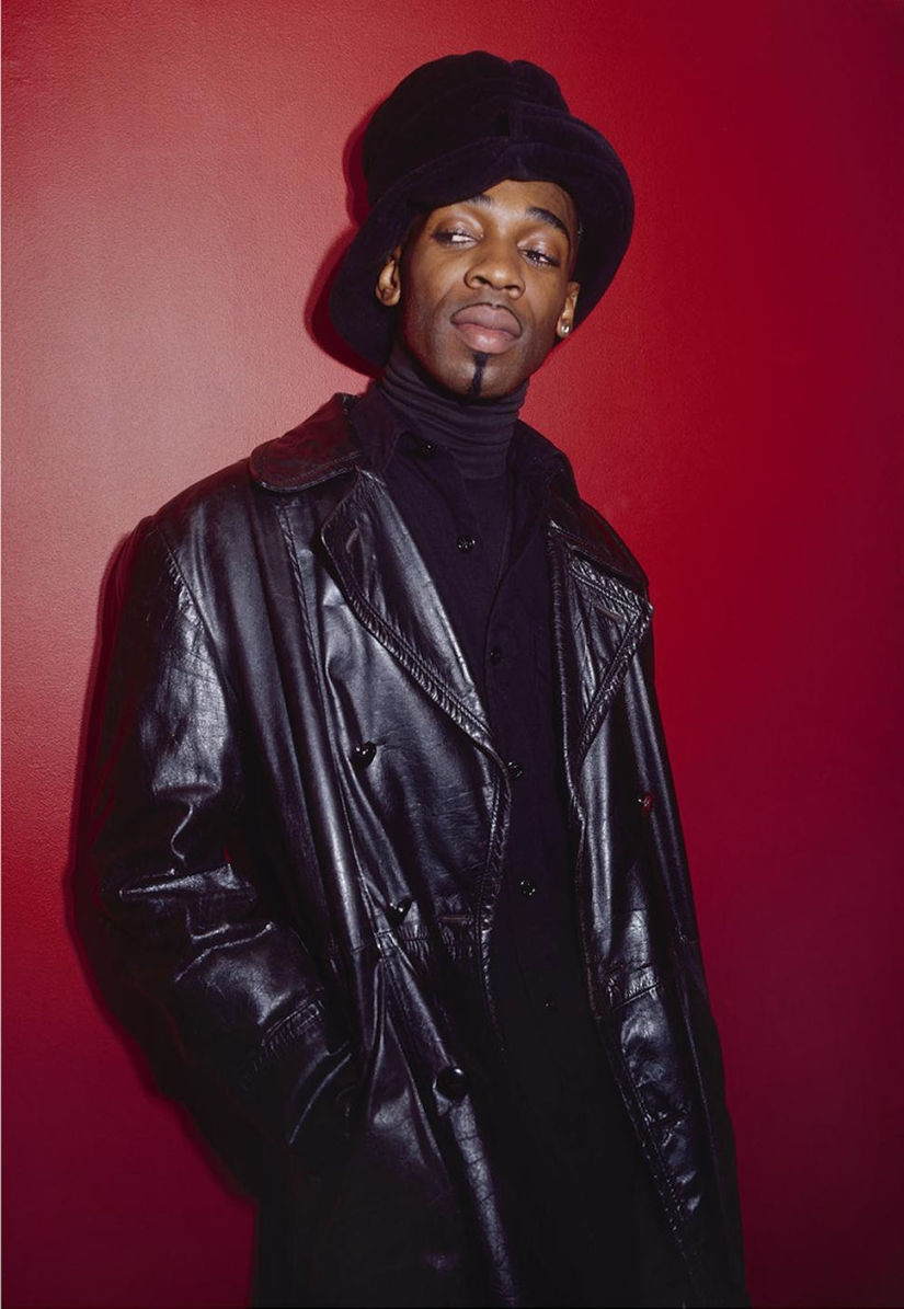 The carefree nightlife of the British in the 80s and 90s in the lens of club photographer Adam Friedman The carefree nightlife of the British in the 80s and 90s in the lens of club photographer Adam Friedman