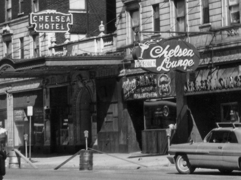 The Chelsea Hotel is the home of the New York bohemia