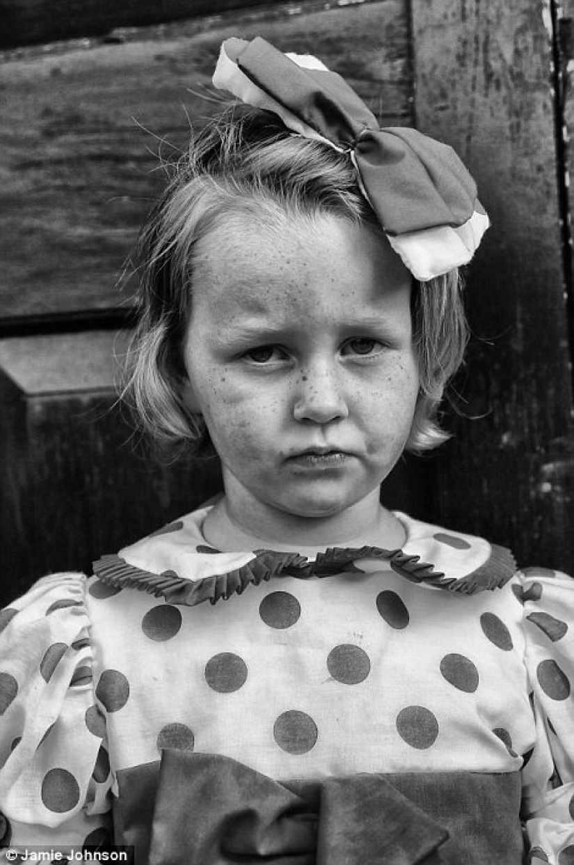 The children of Irish Gypsies who grew up too early The children of Irish Gypsies who grew up too early