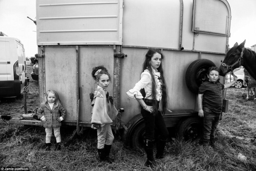 The children of Irish Gypsies who grew up too early The children of Irish Gypsies who grew up too early
