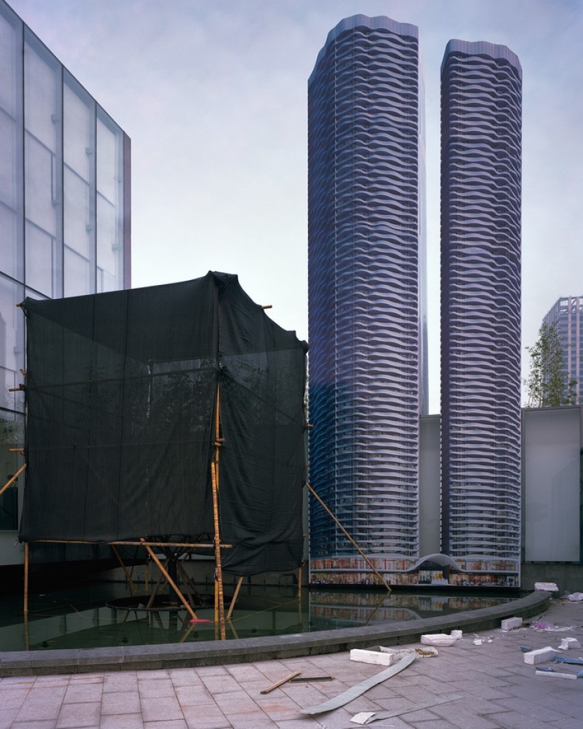 The Chinese and the Void