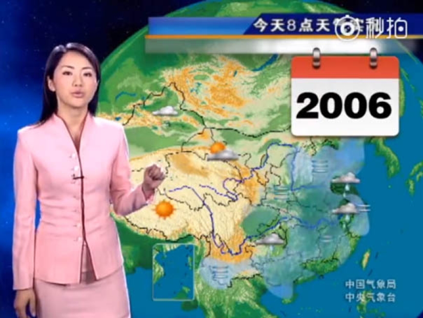 The Chinese woman has been forecasting the weather for 22 years and has not aged a bit during this time The Chinese woman has been forecasting the weather for 22 years and has not aged a bit during this time