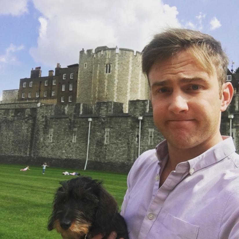 The comedian, who lives in the Tower of London, spoke about the difficulties of life in the castle The comedian, who lives in the Tower of London, spoke about the difficulties of life in the castle