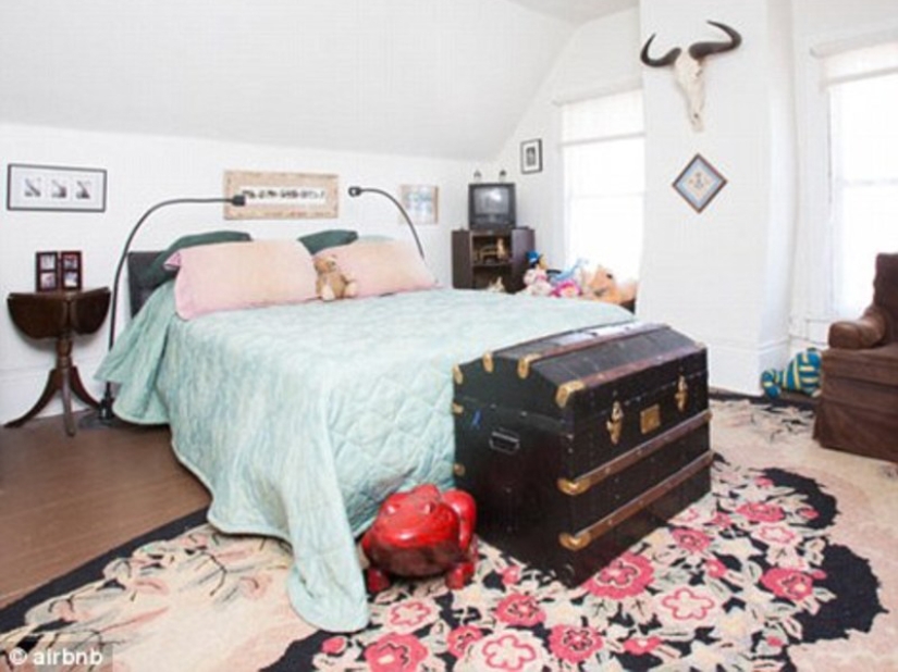 The Creepiest Houses You Can Rent on Airbnb