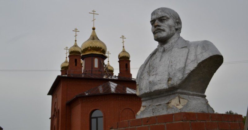The destroyer of the church or a potential saint? Why do they want to canonize Lenin in Russia