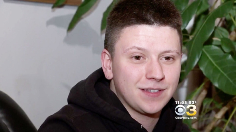 The drunk American could not give the address to the taxi driver, and the driver gave him a ride for $ 1,600