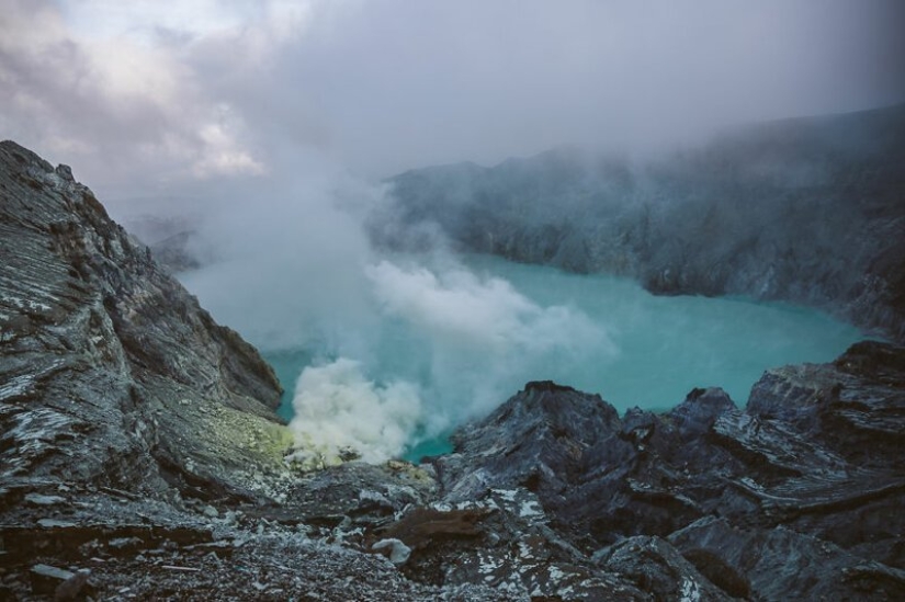 The family sold everything and went on a journey on the old truck