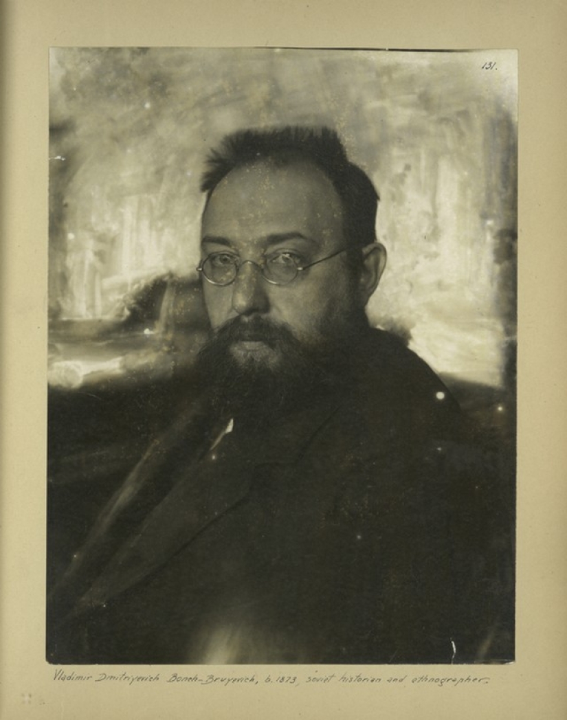 The first years of the October Revolution in the faces: how it was 100 years ago