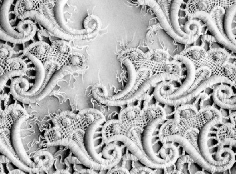 The Flesh Project: los dibujos realistas de Kat Riley exploran el tema del cuerpo y el tacto