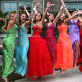 The funniest graduates of the world and their strange outfits: 20 photos