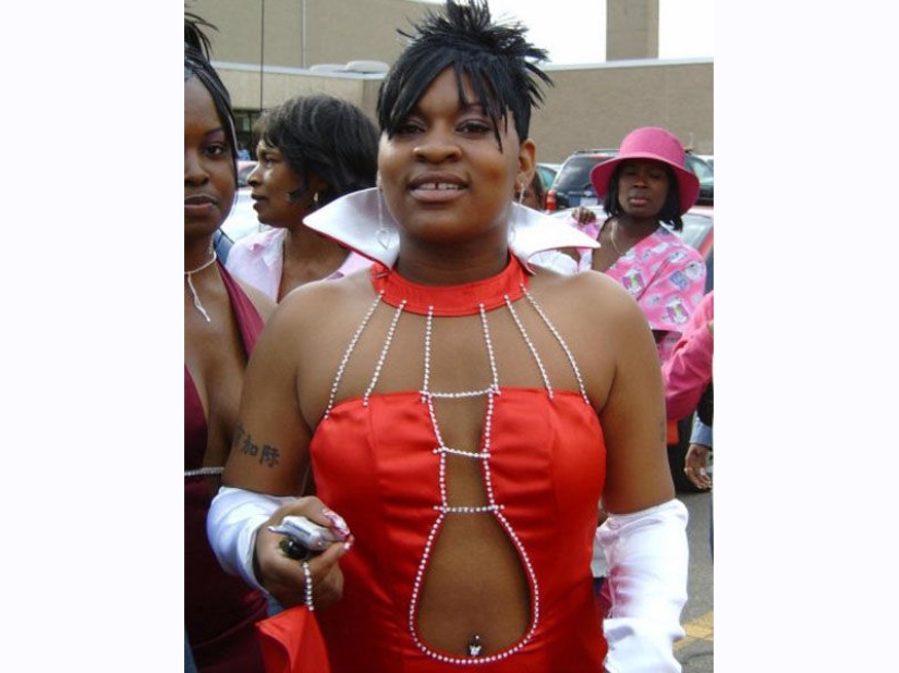 The funniest graduates of the world and their strange outfits: 20 photos The funniest graduates of the world and their strange outfits: 20 photos