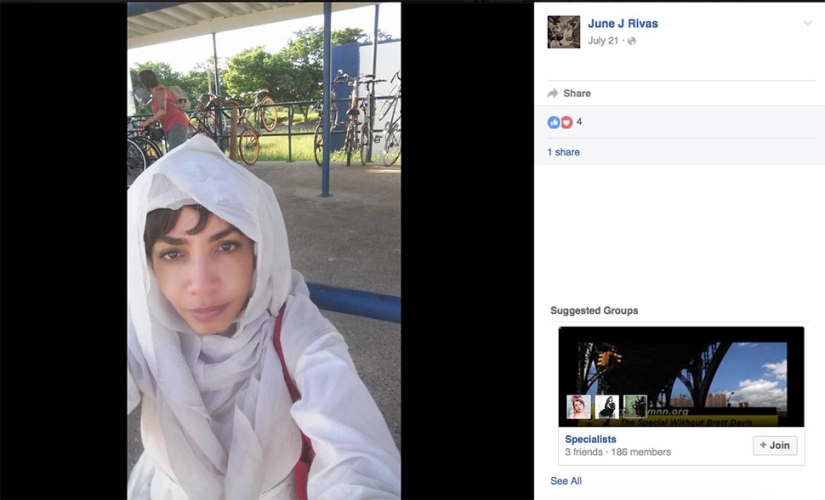 The girl responded with cosplay to the absurd and racist demands of the working dress code The girl responded with cosplay to the absurd and racist demands of the working dress code