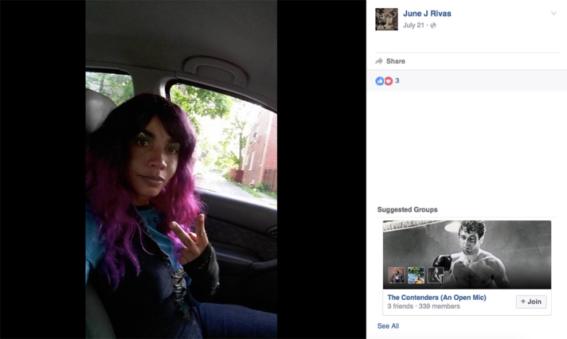 The girl responded with cosplay to the absurd and racist demands of the working dress code The girl responded with cosplay to the absurd and racist demands of the working dress code