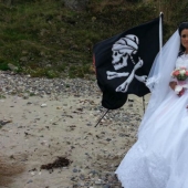 The groom from the other world: a British woman became disillusioned with men and married a ghost