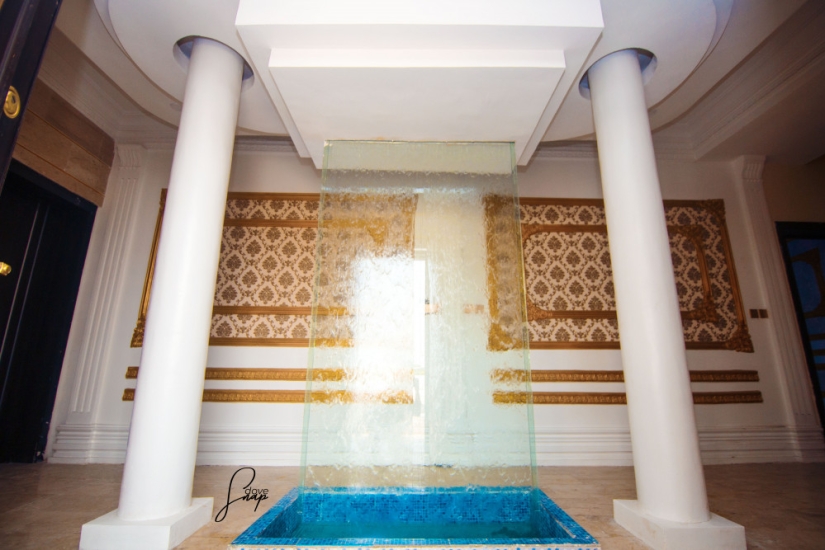 The house that Emenike built: photos of the chorus of the former Spartak football player appeared on the web The house that Emenike built: photos of the chorus of the former Spartak football player appeared on the web