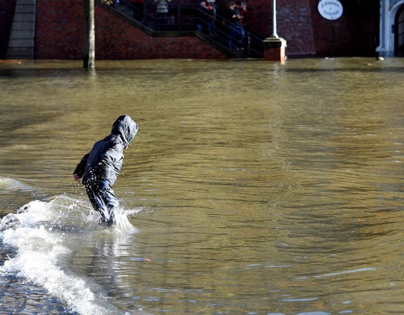 The hurricane "Gervart" that swept through Europe claimed the lives of six people
