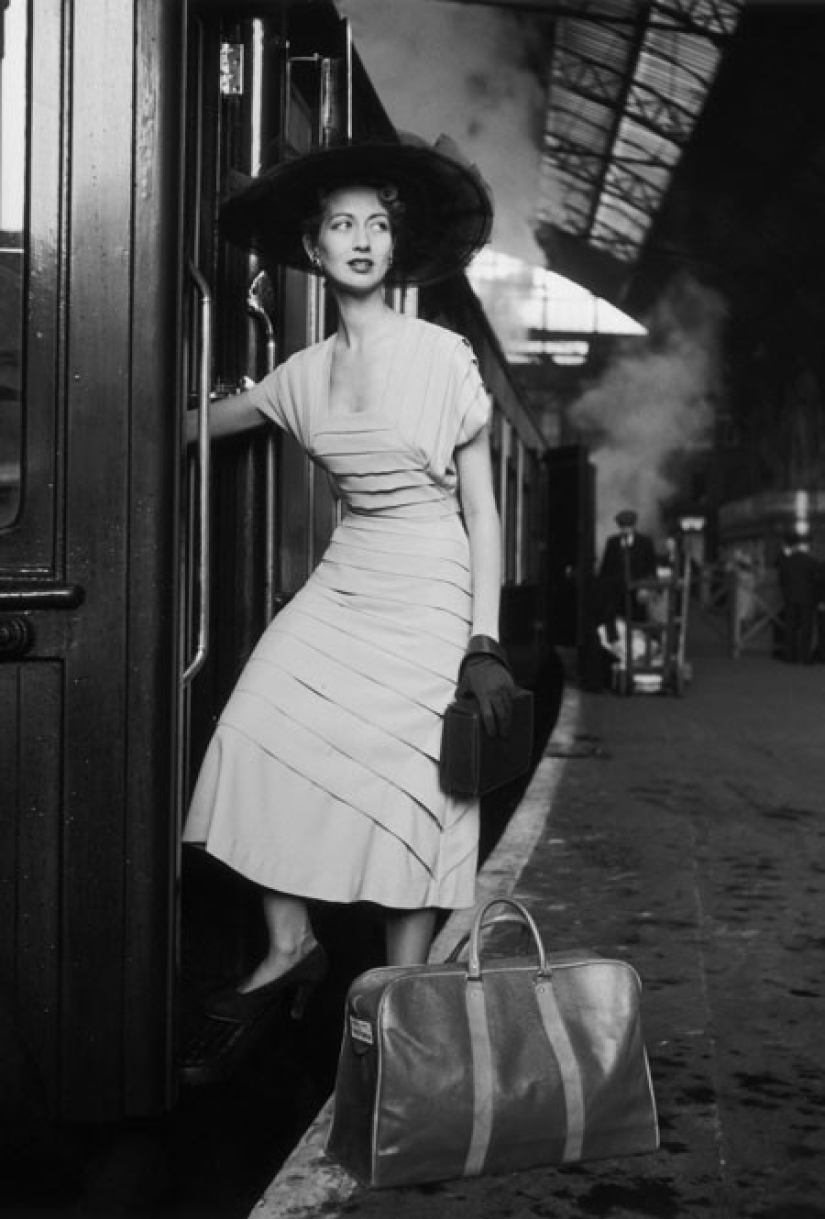 The Incredible Lee Miller: how a famous model became a war photographer The Incredible Lee Miller: how a famous model became a war photographer