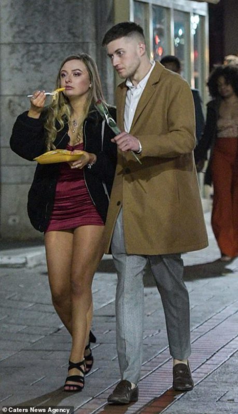 The latest romantics: love, youth and alcohol on the streets of the UK on Valentine's Day