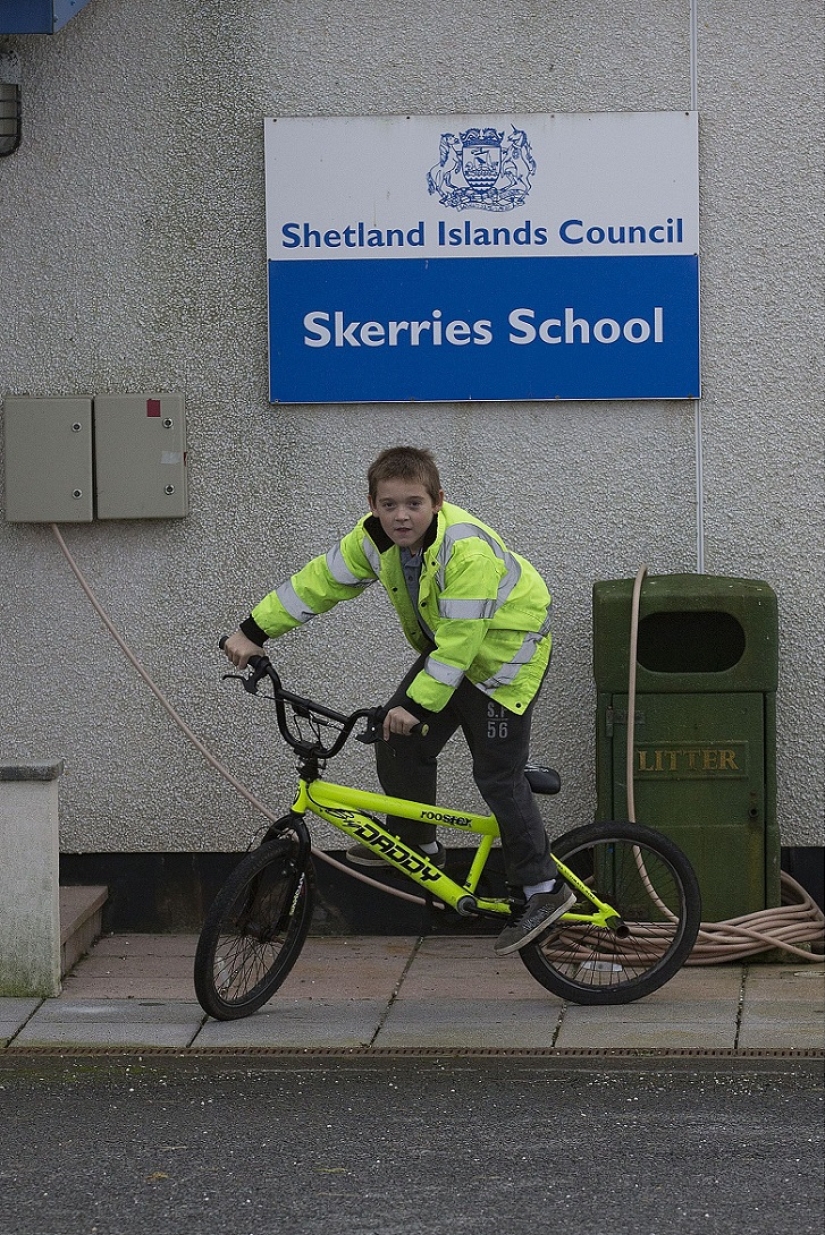 The loneliest British schoolboy The loneliest British schoolboy