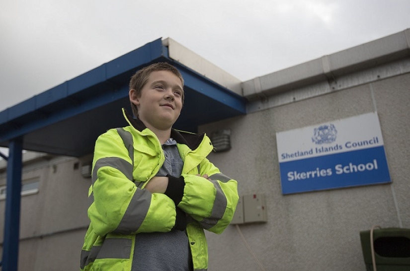 The loneliest British schoolboy The loneliest British schoolboy