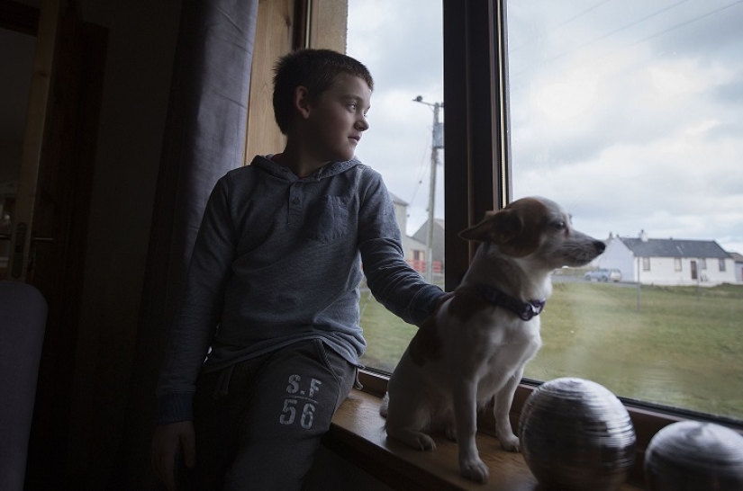 The loneliest British schoolboy The loneliest British schoolboy