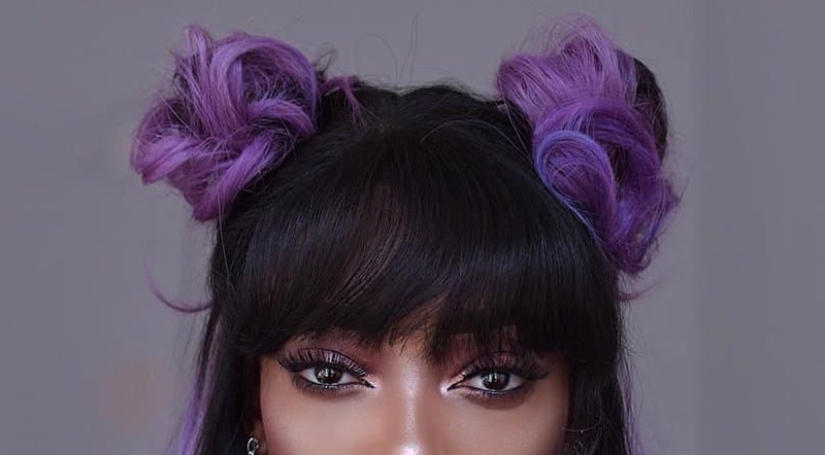 The main color of 2018 was chosen, and the girls began to repaint their hair