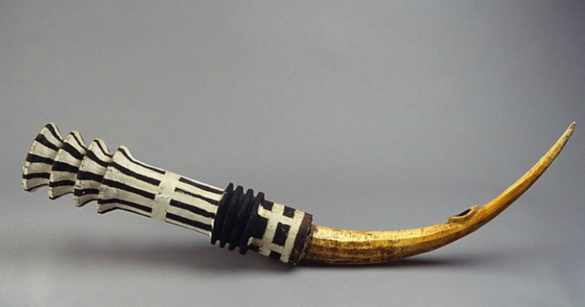 The Metropolitan Museum of Art has digitized and made 400 thousand exhibits publicly available