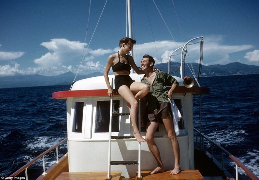 The Mexican Riviera of the 1950s, when Acapulco was not yet the fiefdom of drug dealers