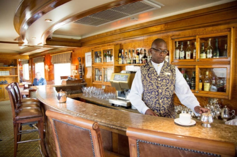 The most luxurious trains for which people have been waiting in line for months for tickets