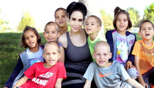 The mother of 14 children regrets the career of a stripper and filming in adult films The mother of 14 children regrets the career of a stripper and filming in adult films