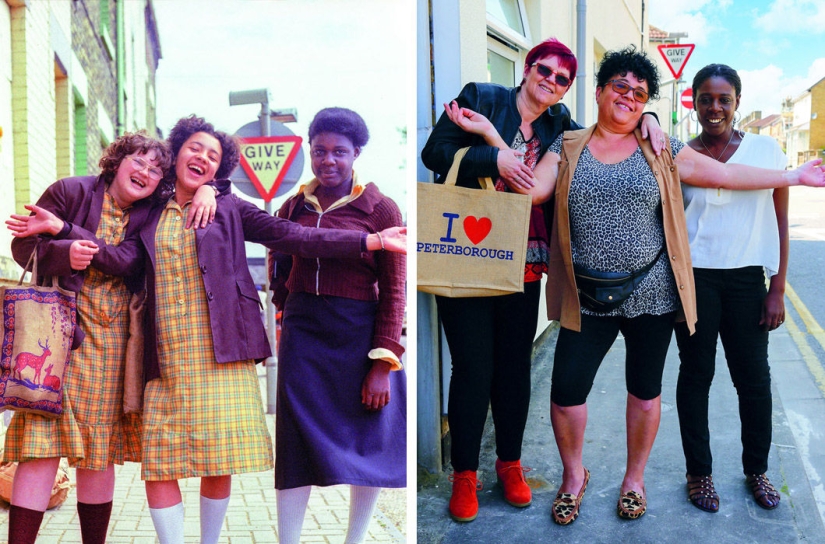 The photographer takes pictures of the inhabitants of an English town many years later The photographer takes pictures of the inhabitants of an English town many years later