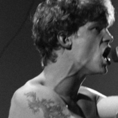 The punk who rose from the dead and confessed to the robbery