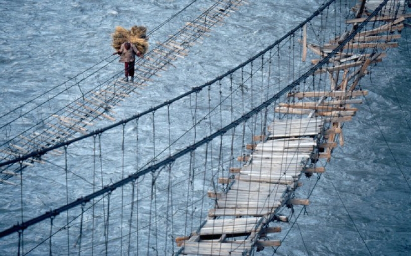 The scariest bridges in the world