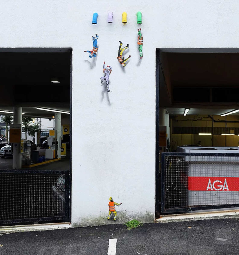 The secret life of housing and communal services workers in drawings by a Belgian artist The secret life of housing and communal services workers in drawings by a Belgian artist