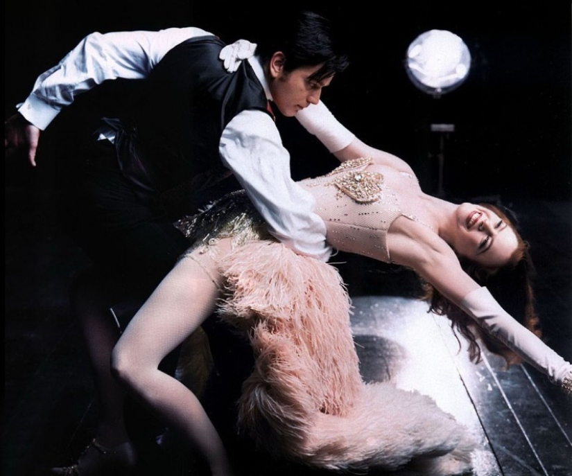 The show must go on: injuries of actors on the set included in the films The show must go on: injuries of actors on the set included in the films